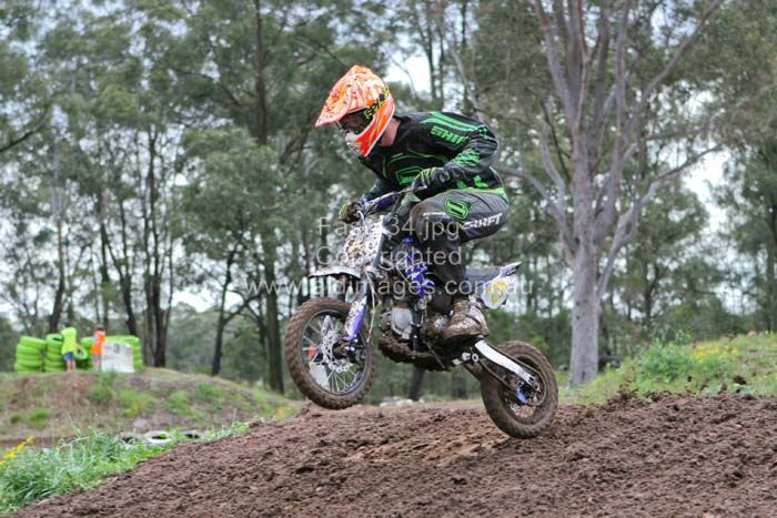 678x444 pixels (84K)